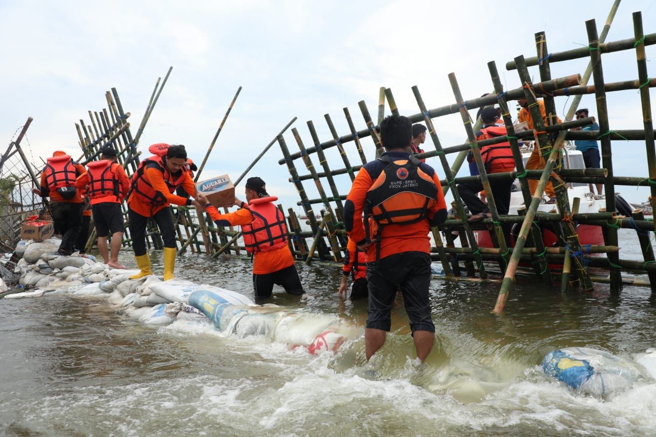 Musni Umar Bandingkan Banjir Rob Semarang dengan Banjir Jakarta: Kalau Terjadi di Jakarta Ramainya Luar Biasa