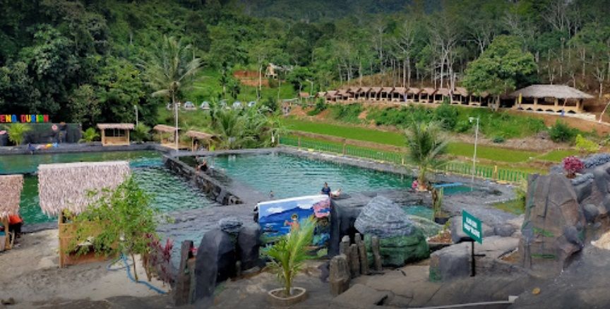  Wisata kolam renang kampung durian berada di Desa Datar Lebar, Kecamatan Taba Penanjung, Kabupaten Bengkulu Tengah Provinsi Bengkulu/Foto: Vopy harti