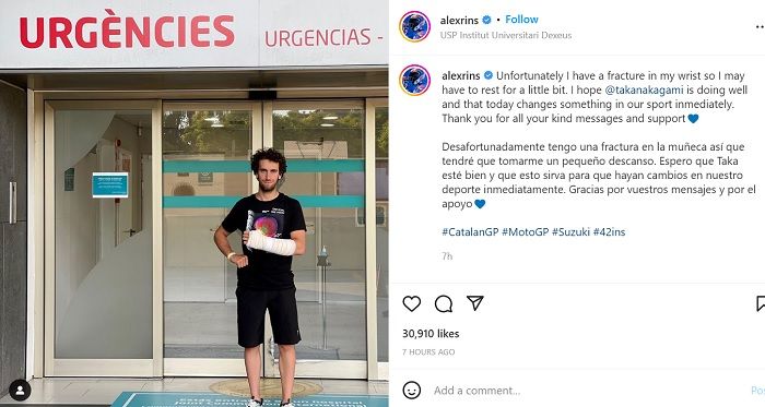 Pebalap Suzuki Ecstar Alex Rins mengunggah foto dirinya dengan lengan di perban usai kecelakaan di MotoGP Catalunya 2022, pada Minggu, 5 Juni malam WIB./Instagram.@alexrins.