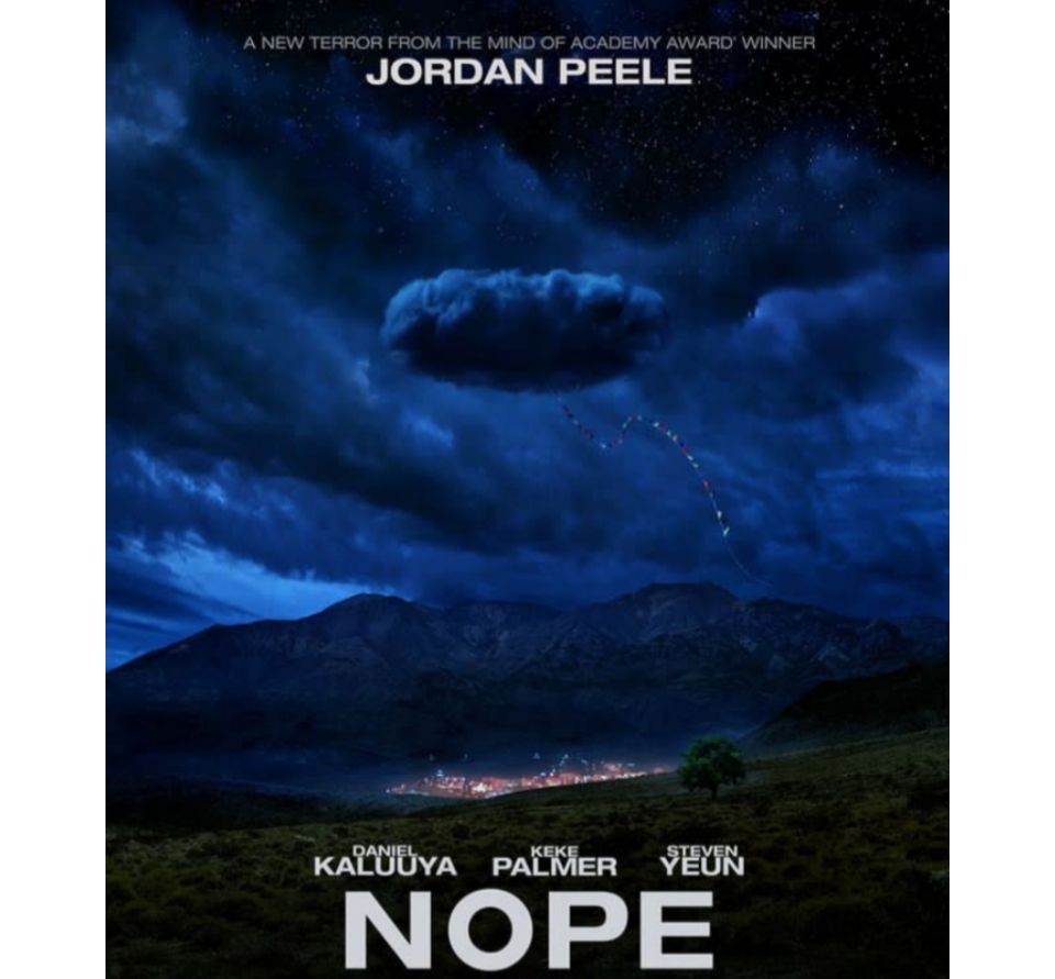 Official Poster Film Nope yang segera tayang pada 22 Juli 2022.