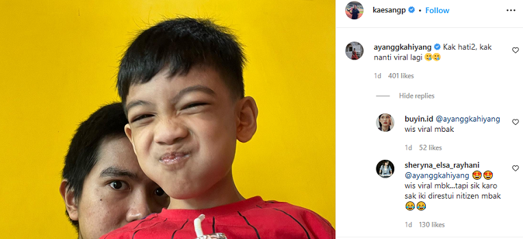Kahiyang Ayu terlihat berkomentar di unggahan Kaesang setelah viral.