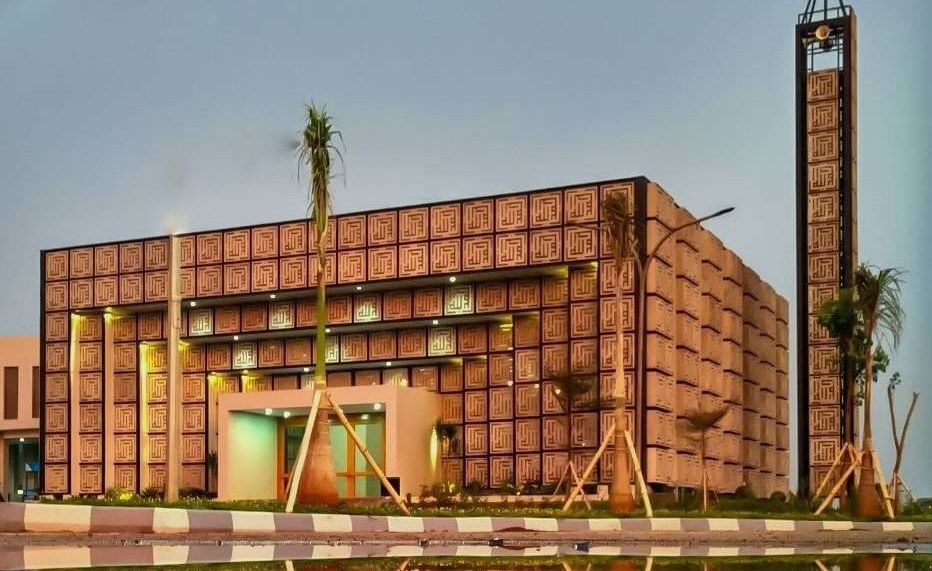 Majid Jami Al Mutazam karya arsitektur Ridwan Kamil