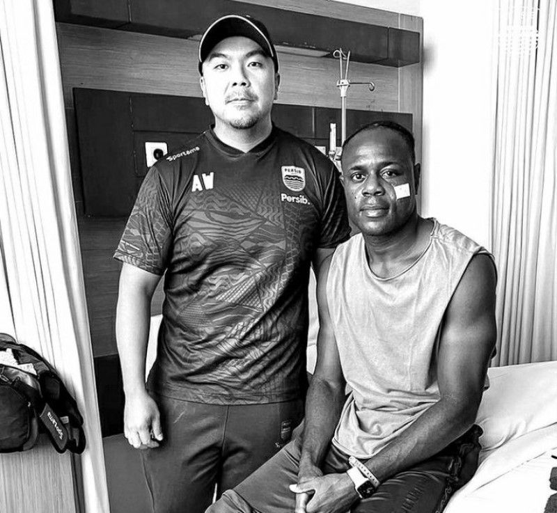 Victor Igbonefo cedera usai mencetak gol ke gawang Persebaya/instagram @persib 