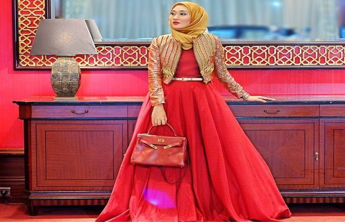 Model Dress Kebaya Muslim kombinasi Batik
