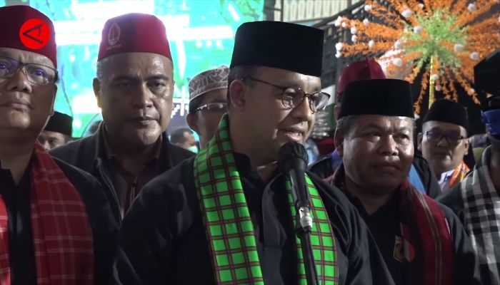 Anies Baswedan saat meresmikan nama jalan di DKI Jakarta menggunakan nama tokoh Betawi.