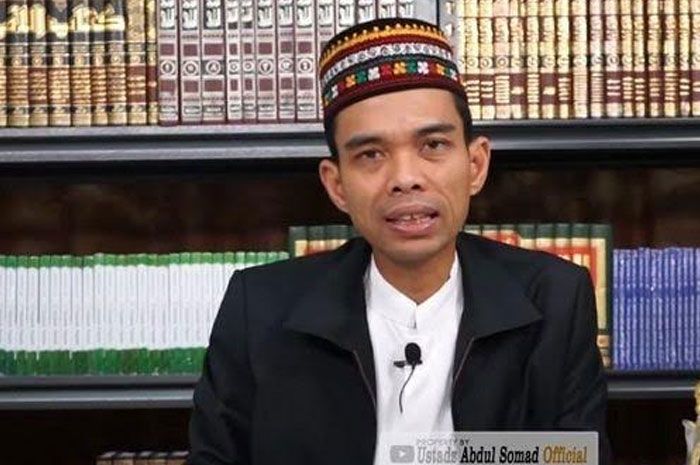 Begini Tanggapan UAS Soal Sholat Tidak Membaca Basmallah Dalam Surah Al