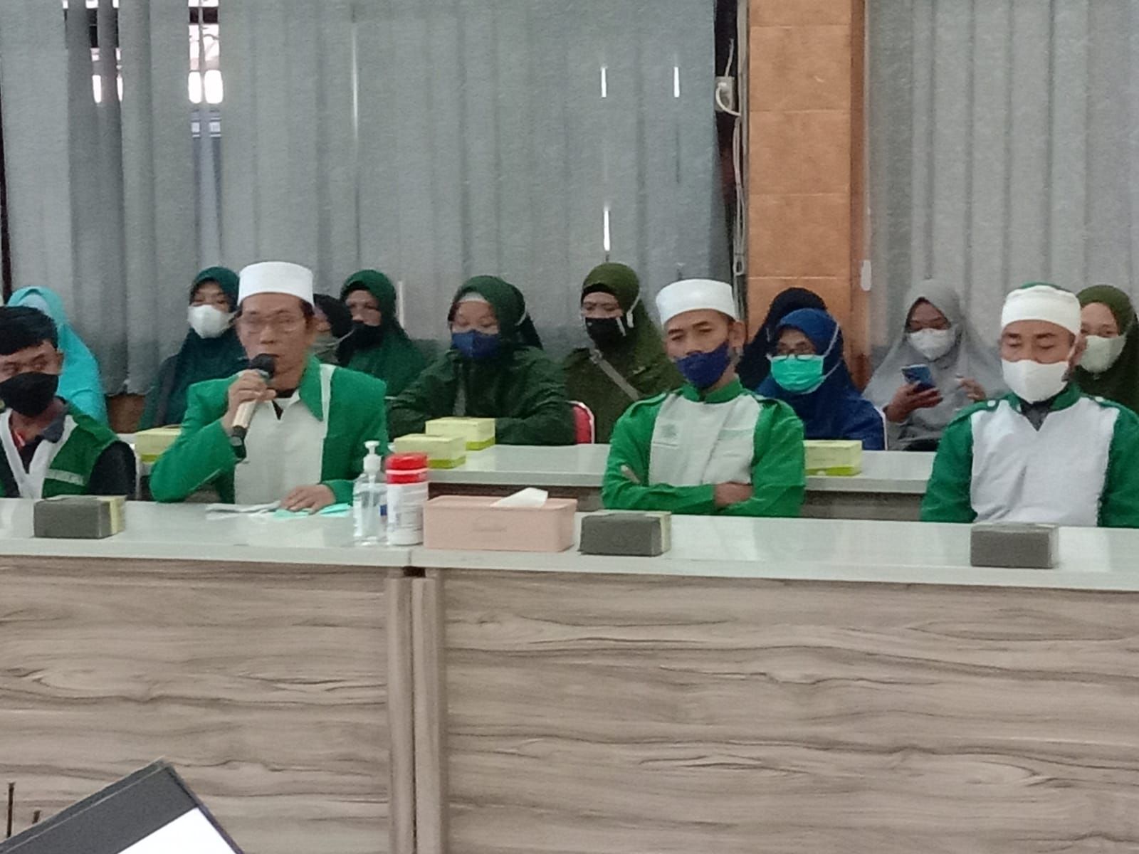 37 Jemaah Khilafatul Muslimin di Kota Cimahi dan Kabupaten Bandung deklarasi setia kepada NKRI.