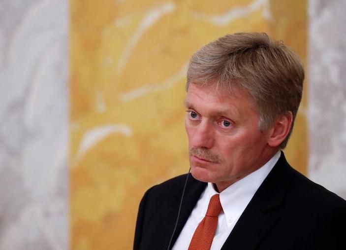 Juru Bicara Kremlin Dmitry Peskov menyatakan Ukraina dapat menghentikan permusuhan tanpa harus menunggu hari berakhir. 