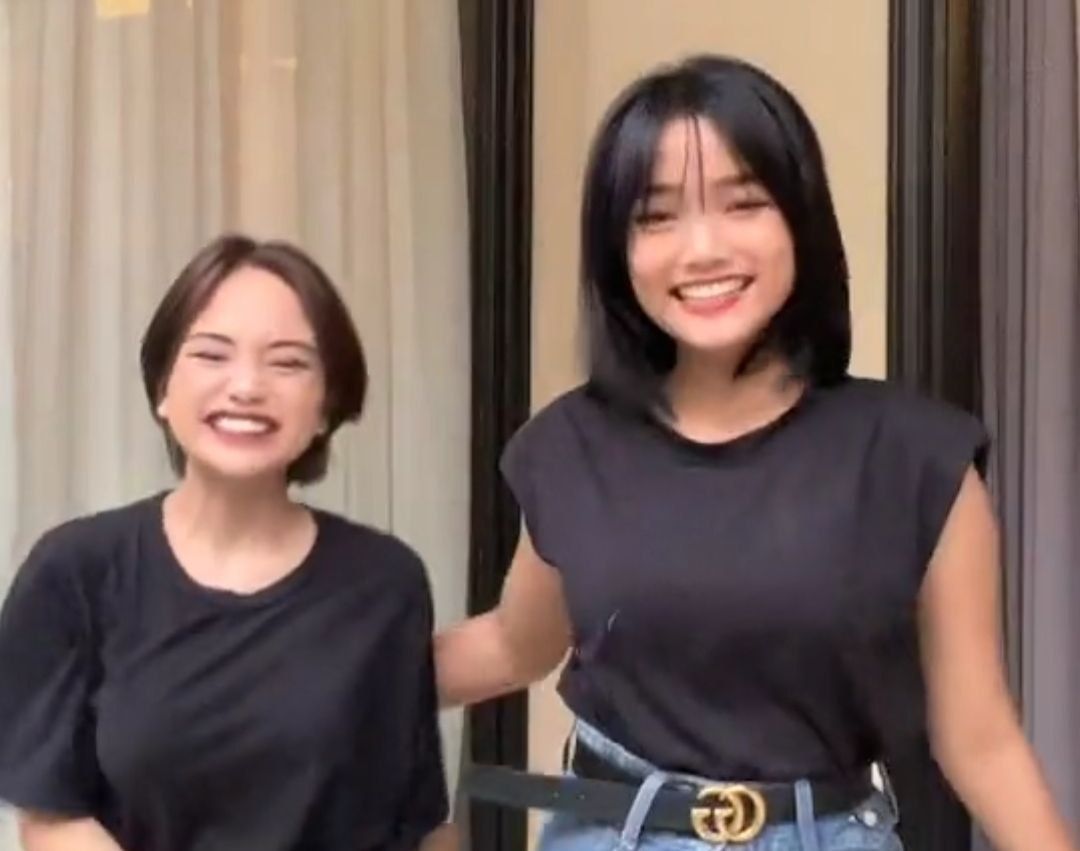 Fuji Tante Gala Ternyata Kembaran Jeje Yang Lagi Viral Di Tiktok