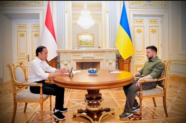 Joko Widodo disambut langsung Presiden Ukraina Volodymyr Zelenskyy 