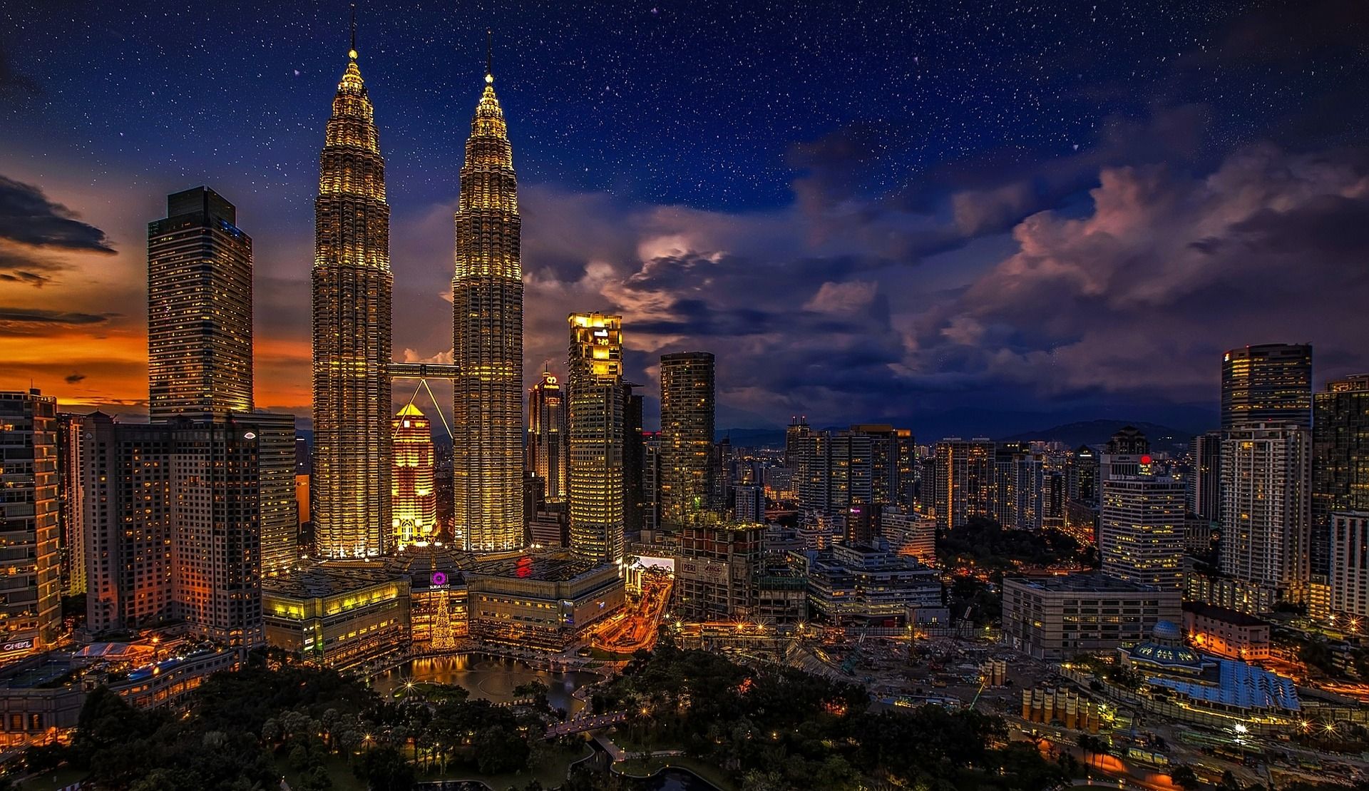 Akibat inflasi Bank Negara Malaysia akan naikkan suku bunganya 