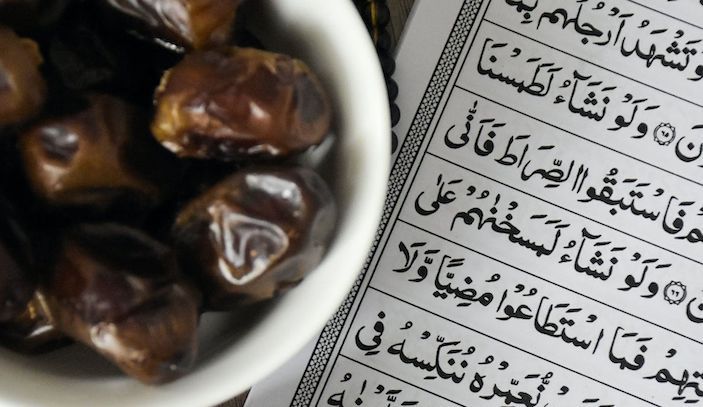 Niat dan Doa Buka Puasa Ramadhan, Latin, Arab dan Artinya