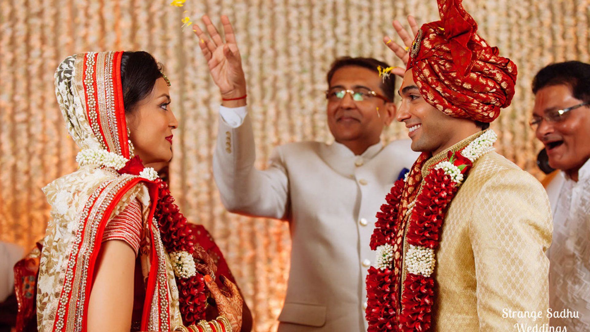 Pernikahan Ruslaan Mumtaz