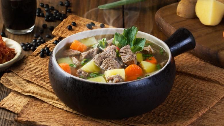 Resep Sop Daging Sapi Empuk Enak Dan Gurih Plus Tips Agar Daging Empuk