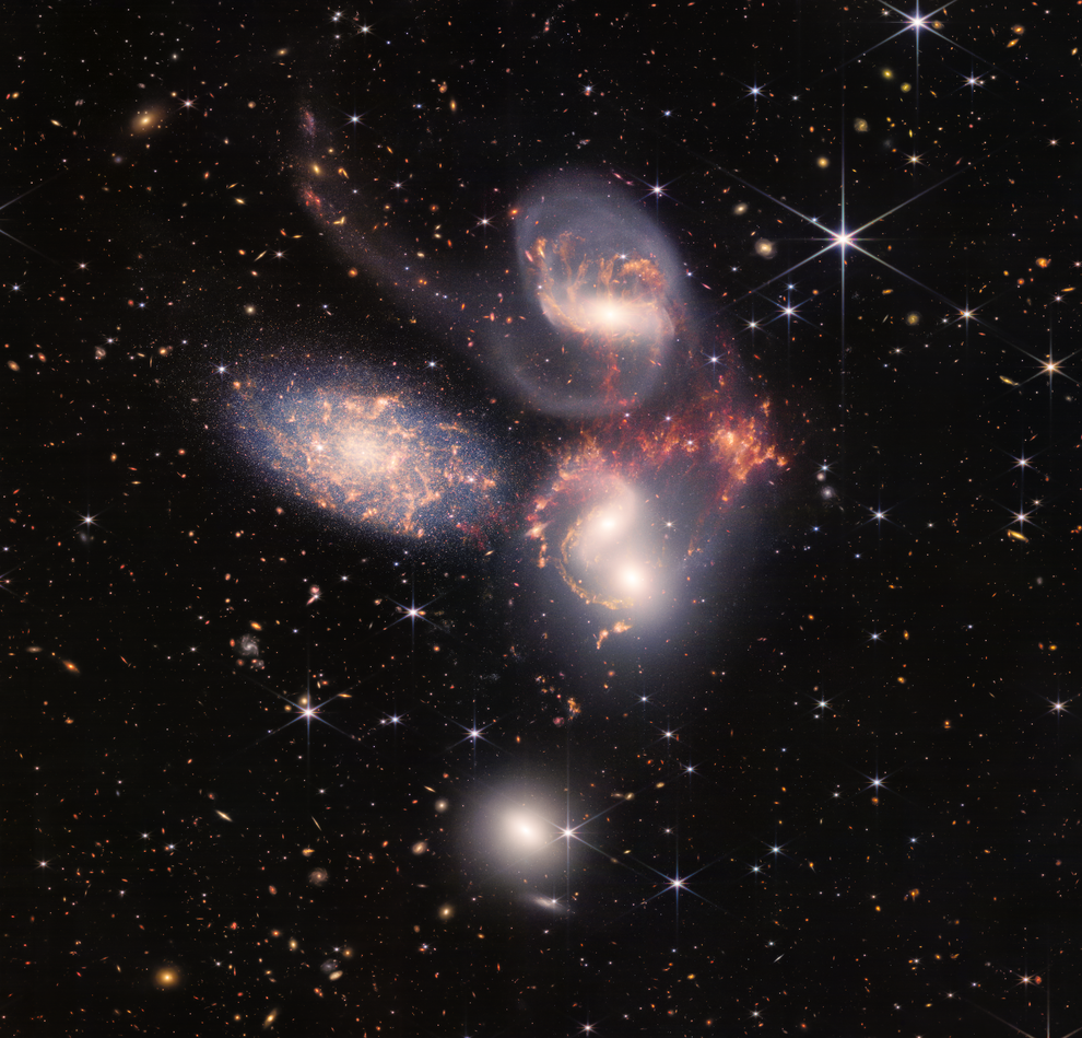 Gambar komposit dari grup galaksi yang dikenal sebagai Stephan's Quintet. Kredit Gambar: NASA, ESA, CSA, STScI Via PBS