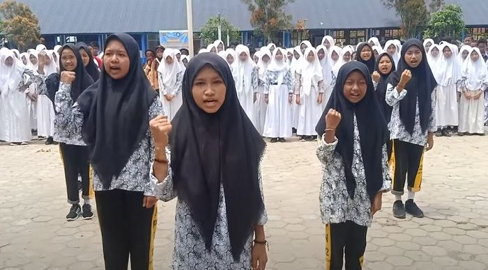 40 teka-teki MPLS minuman dan makanan, pertanyaan teka-teki Masa Pengenalan Lingkungan Sekolah (MPLS) 2022: Apa itu mie lagu, air lumpur