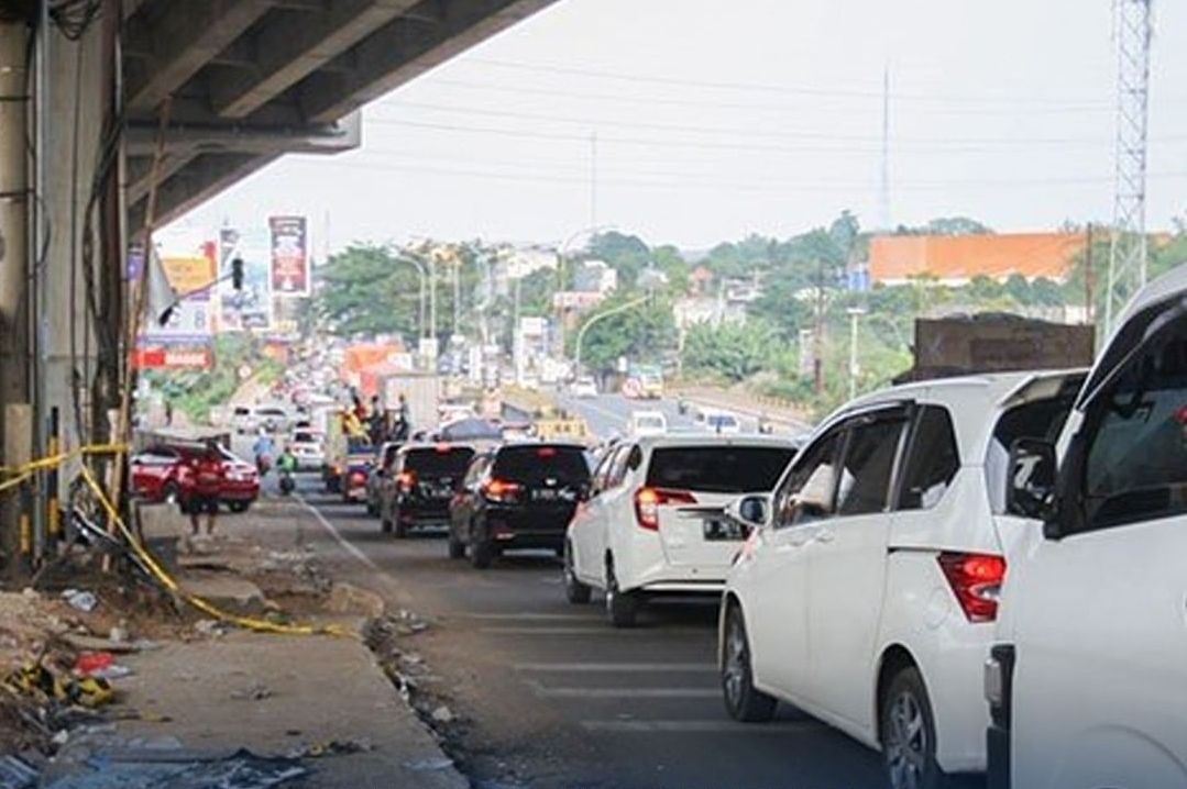 Potret jalan lokasi kecelakaan maut di Cibubur Bekasi