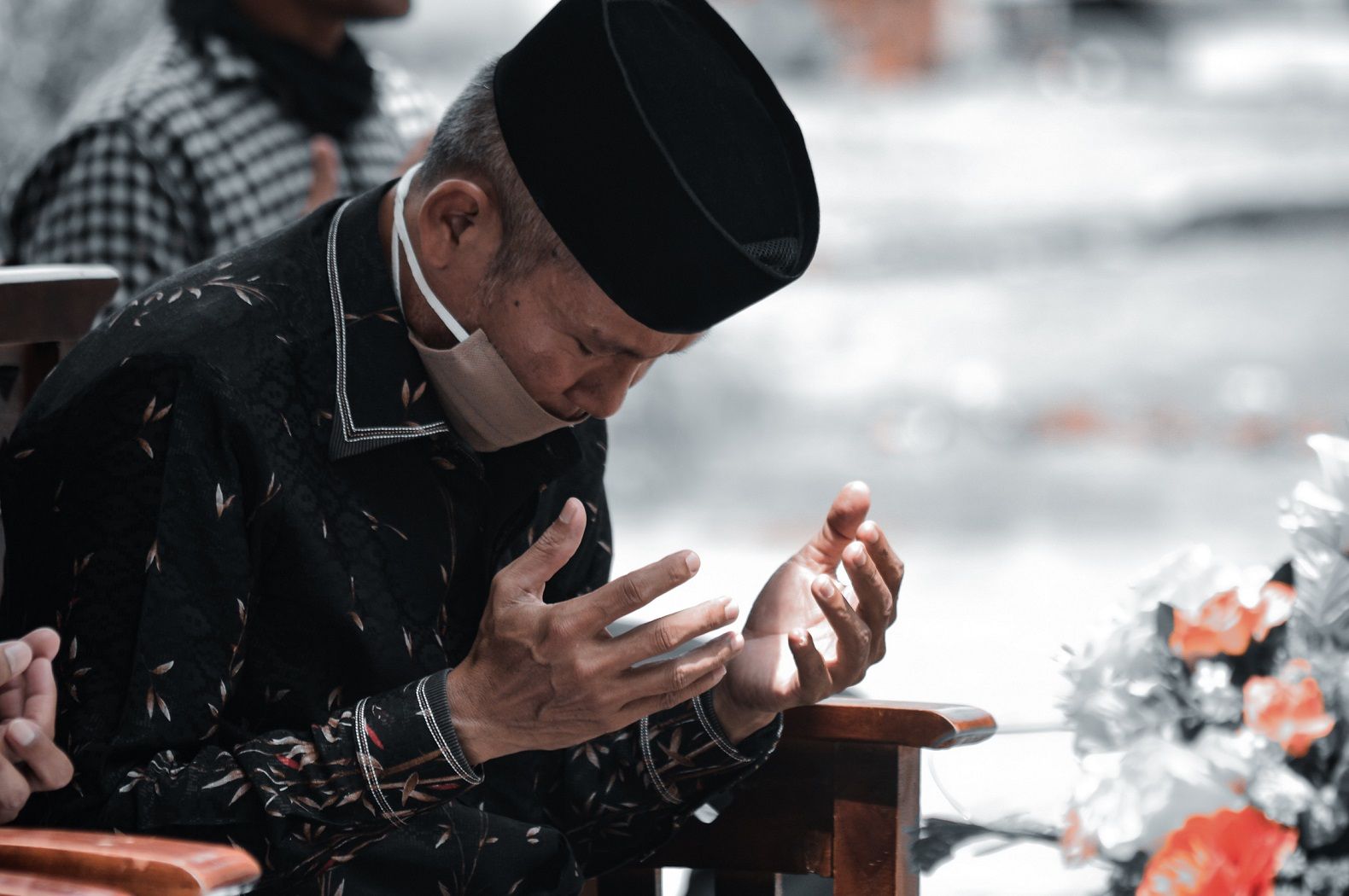 pdf panduan memimpin tahlilan NU pdf panduan memimpin tahlilan NU