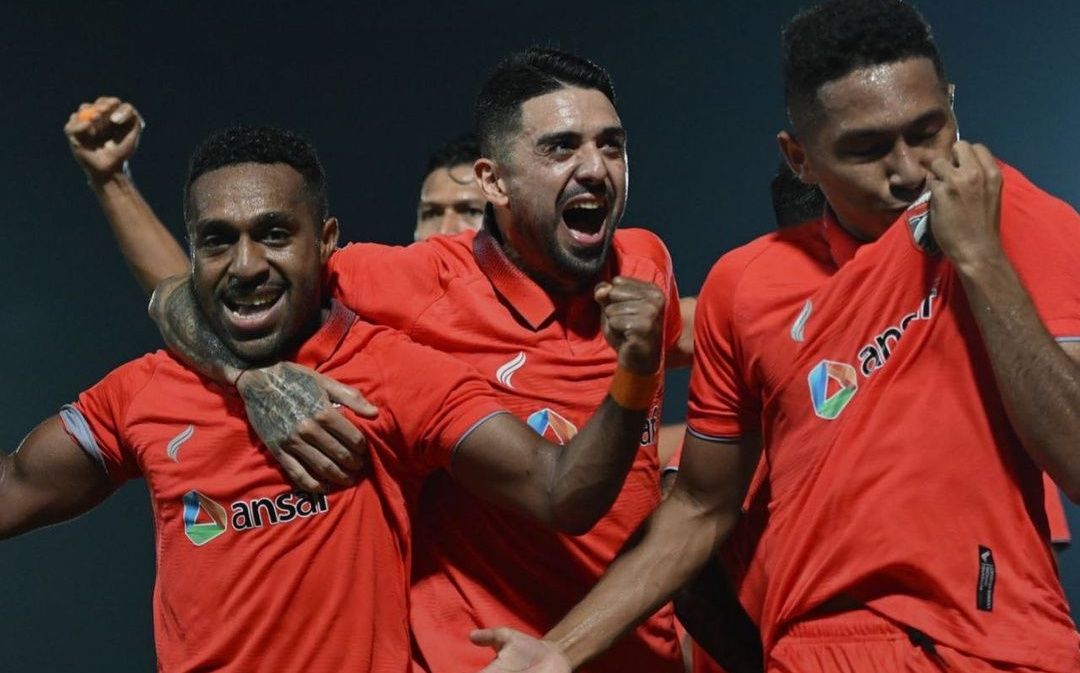 Tonton pertandingan Liga 1 Borneo FC vs Arema FC pada Minggu 24 Juli 2022 sore. Klik link live streaming pertandingannya