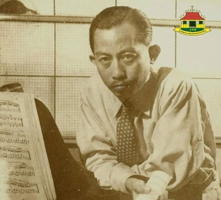 Potret mendiang Ismail Marzuki, pencipta lirik lagu Gugur Bunga, Betapa hatiku takkan pilu, Telah gugur pahlawanku. Salah satu lagu wajib nasional.