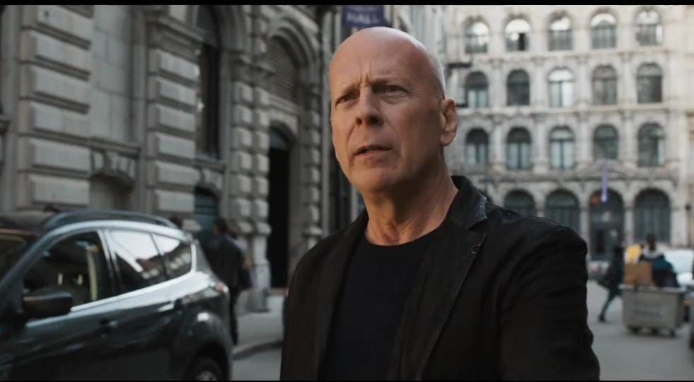 Bruce Willis sebagai Paul Kersey dalam film Death Wish.