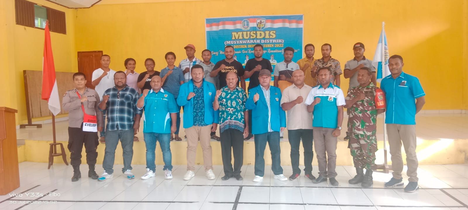 Foto Pengurus KNPI bersama Peserta Musdis Perwakilan 8 Kampung, Pemerinta Dsitrik,TNI, dan POLRI.