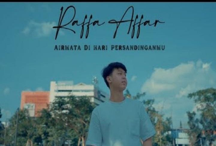 Potongan video Raffa Affar menyanyikan lirik lagu Airmata di Hari Persandinganmu milik grup band Lestari.