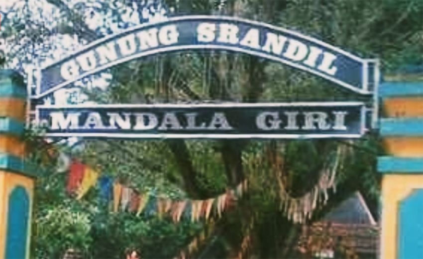  Asal usul dari nama Gunung Srandil yang ada di Cilacap Jawa Tengah mengandung arti yang penuh makna. Tangkapan layar YouTube In Channelku
