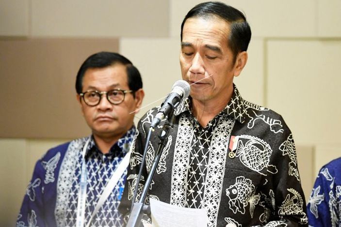 Sekretaris Kabinet (Seskab) Pramono Anung dan Presiden Joko Widodo (Jokowi). 