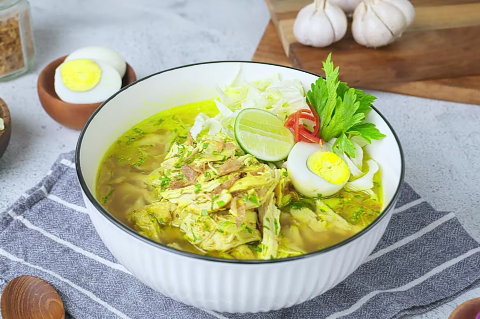 Resep Masakan Soto Ayam Suwir Rumahan Ala Chef Rudy Choirudin, Simpel