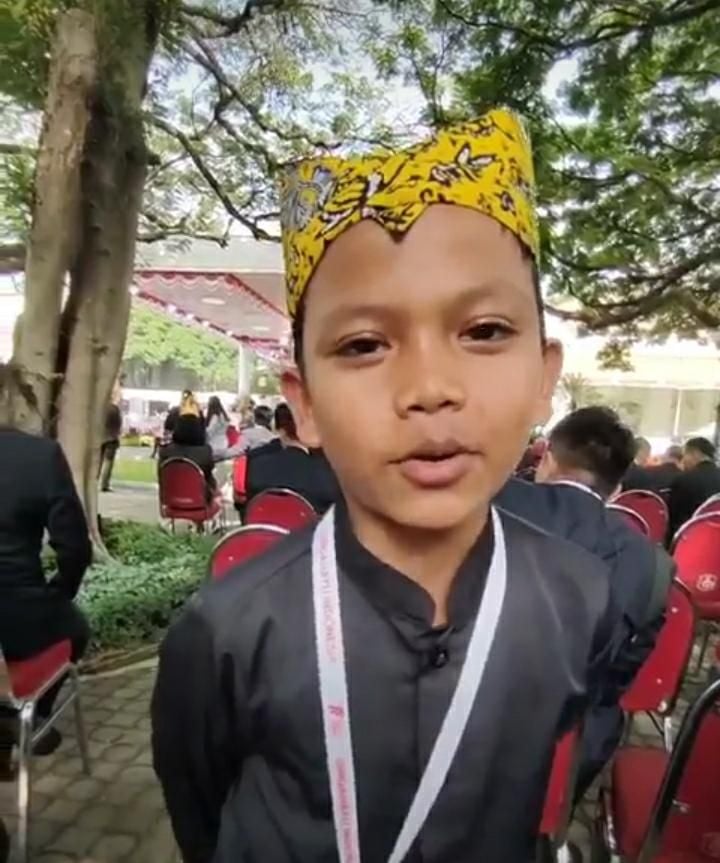 Semarak Kemerdekaan! Ini Profil Farel Prayoga, Penyanyi Cilik Asal ...