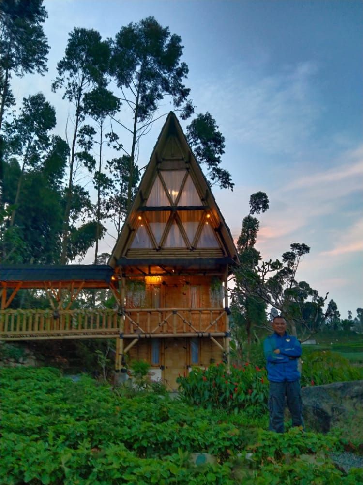 Ustad Dadan Sundayana 