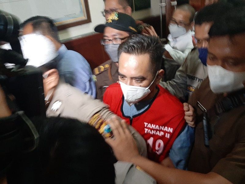 Didakwa Cabuli Santriwati, Mas Bechi Dituntut 16 Tahun Penjara