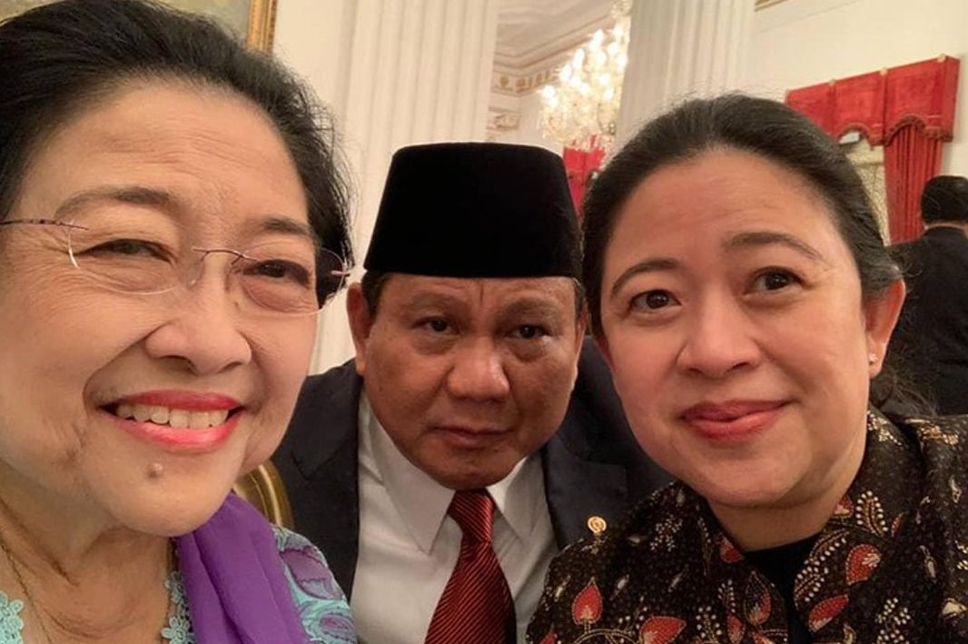 Ketua DPR RI sekaligus Ketua DPP PDI Perjuangan, Puan Maharani kedapatan mengunjungi Prabowo Subianto.