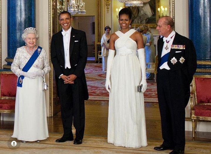 Barack Obama dan Michelle Obama Kenang Sambutan Hangat Ratu Elizabeth II: Dia Sangat Berarti Bagi Kami
