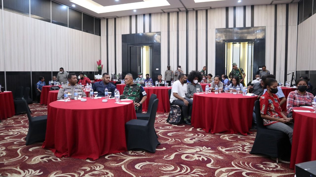 Suasana kegiatan Soft Lounching Melanesian Youth Diplomacy Forum (MYDIF) bertempat di Hotel Horison, Padang Bulan, Distrik Abepura, Kota Jayapura, Kamis 08 September 2022