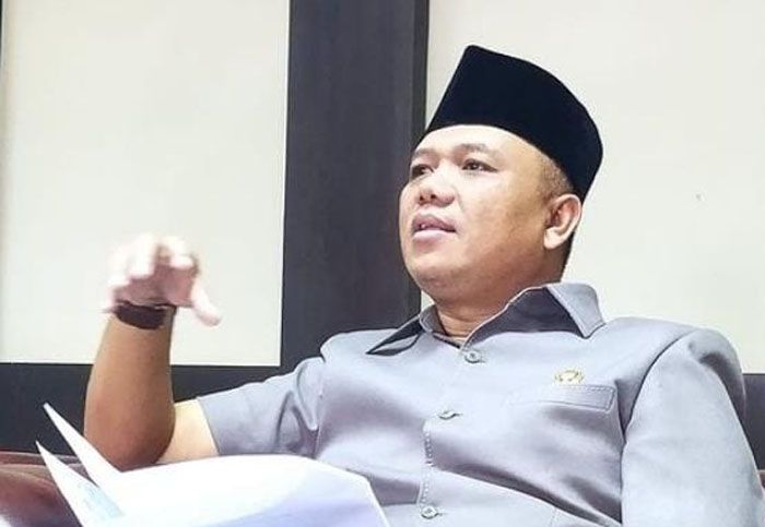 Ketua DPRD Kabupaten Tasikmalaya Asep Sopari Al-Ayubi.