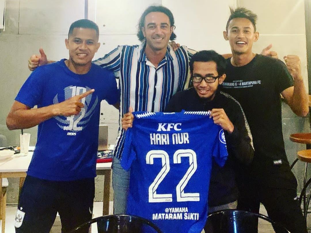 Coach Alberto Annese mengunggah momen pertemuan dengan Frendi Saputra dan Hari Nur Yulianto pada Instagram pribadinya, Sabtu 17 September 2022.