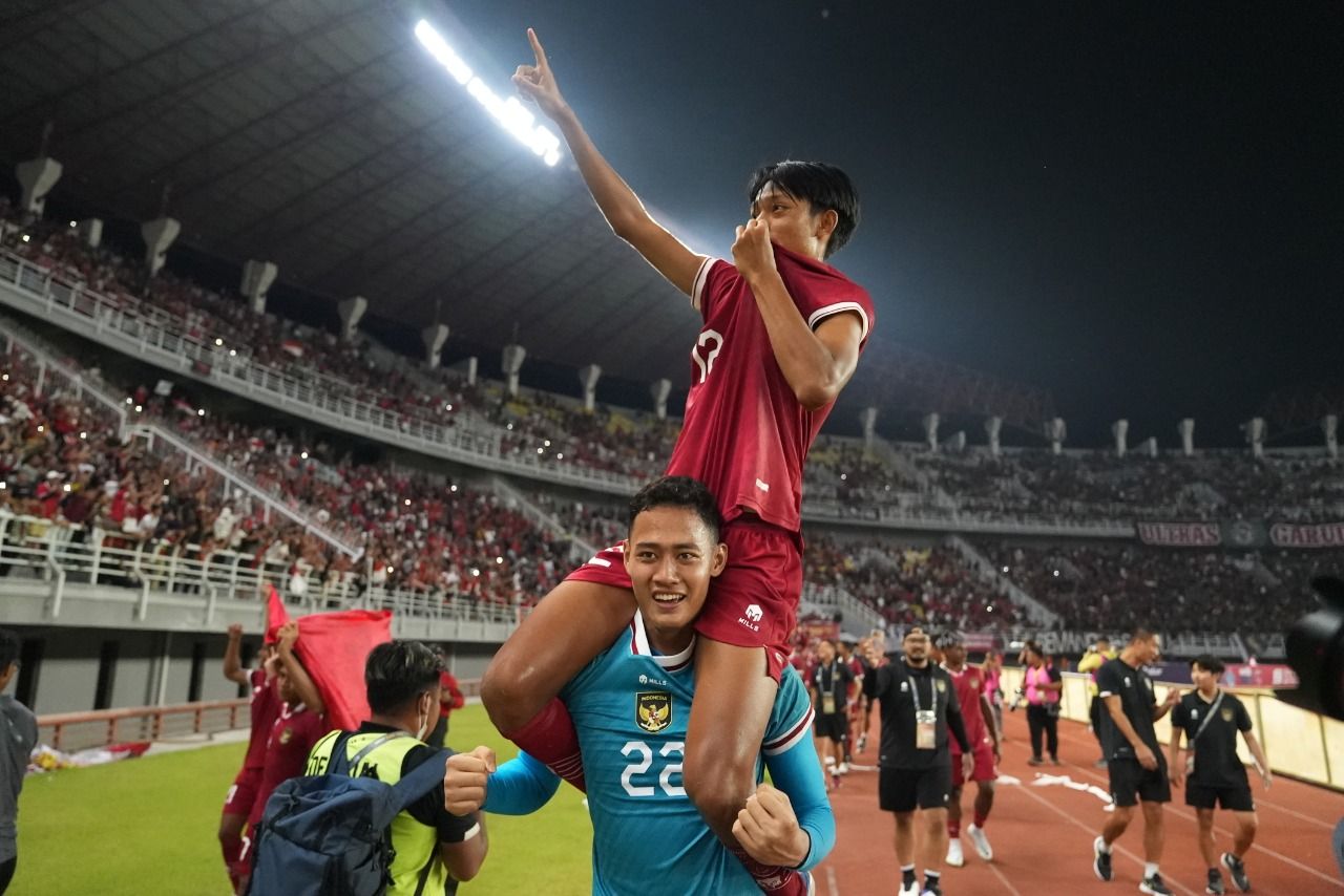 Pemain Timnas Indonesia U-20 Melakukan selebrasi setelah lolos kualifikasi final Piala AFC U-20 2023 di Uzbekistan. 