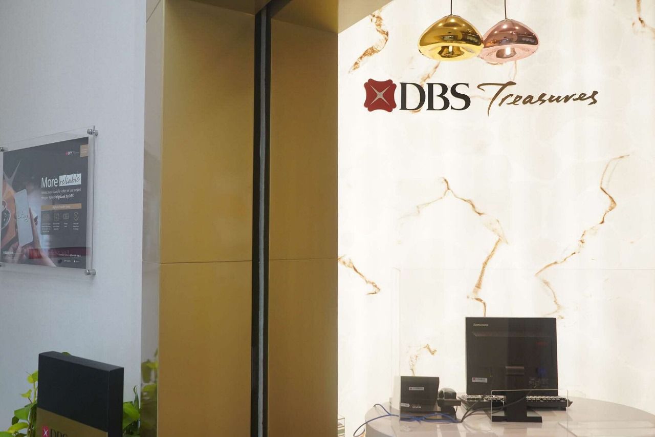 Manulife Indonesia dan Bank DBS Indonesia, Senin (19/9/2022) meluncurkan produk asuransi dwiguna MiTreasure Future Smart Assurance (MiTRUST). Foto: DBS Treasures