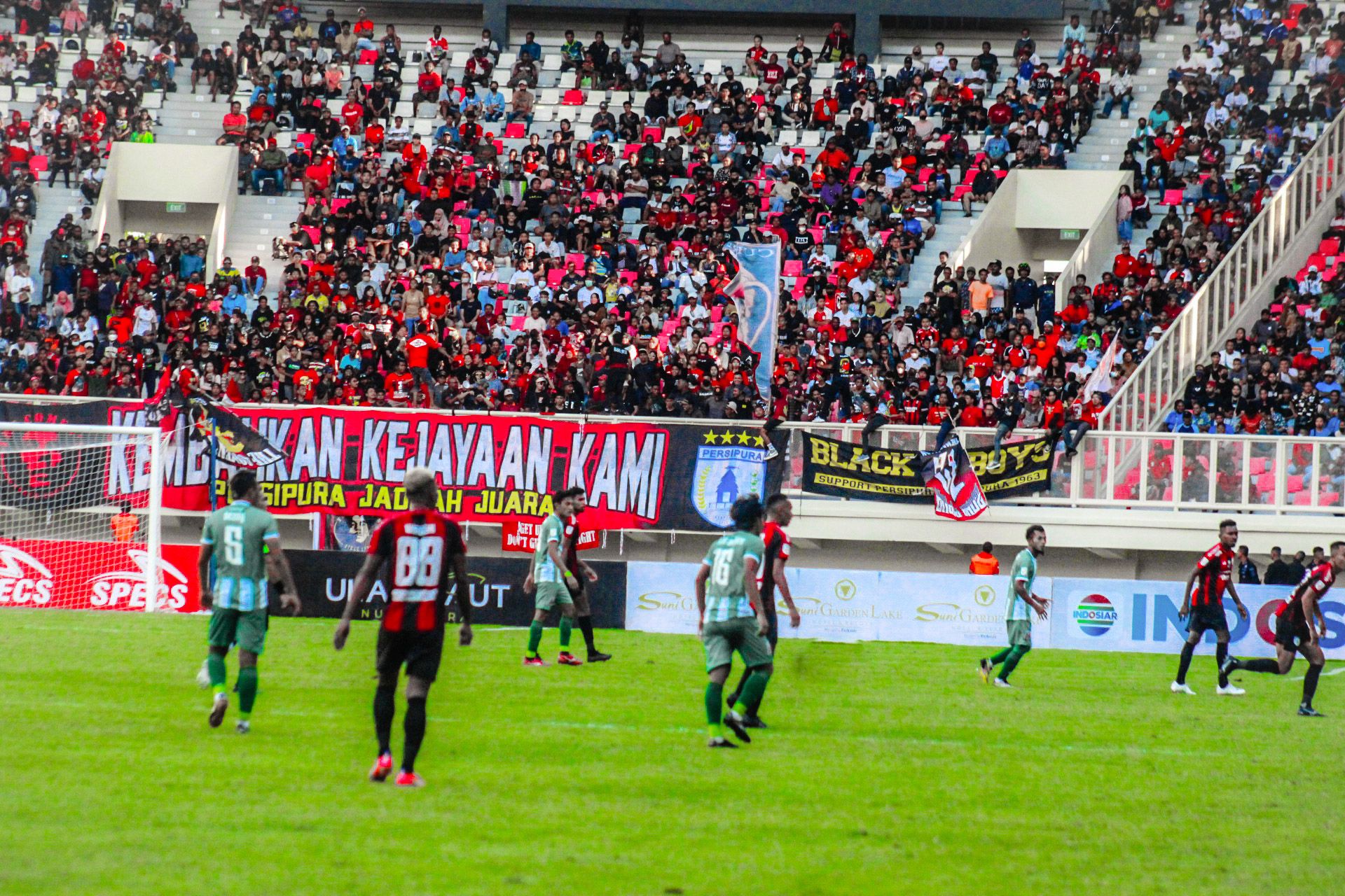 Laga Persipura vs Deltras di Stadion Lukas Enembe, Sentani, Kabupaten Jayapura dipadati para penonton maupun suporter Persipura Jayapura dok (PORTAL PAPUA)