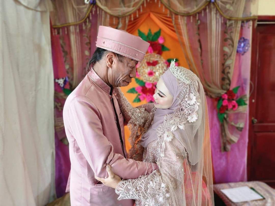 Berikut Beberapa Momen Bahagia Pernikahan Tiktoker Surya Manurung dengan Shasa Puspita Dewi
