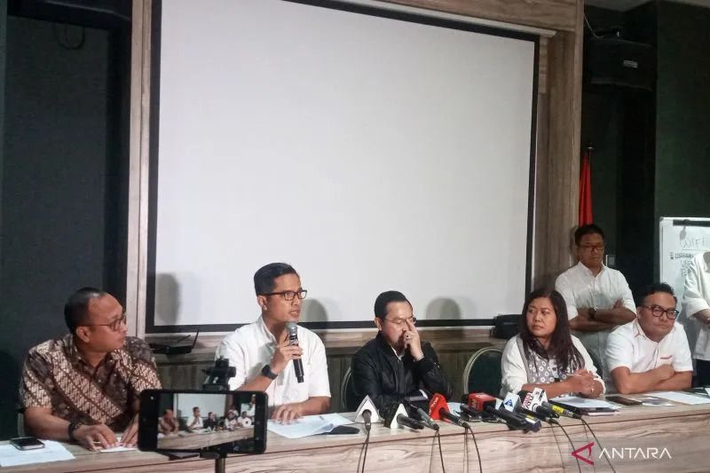 Kuasa hukum Putri Candrawathi Febri Diansyah dalam konferensi pers, di Jakarta, Rabu 28 September 2022