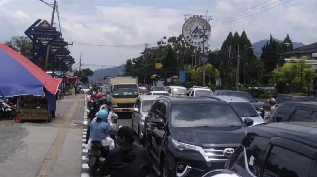 Cek jadwal ganjil genap di Puncak Bogor terbaru Desember 2022.