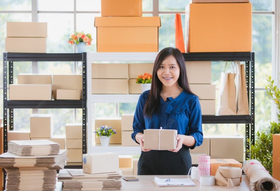 ilustrasi beragam produk peluang usaha dropship