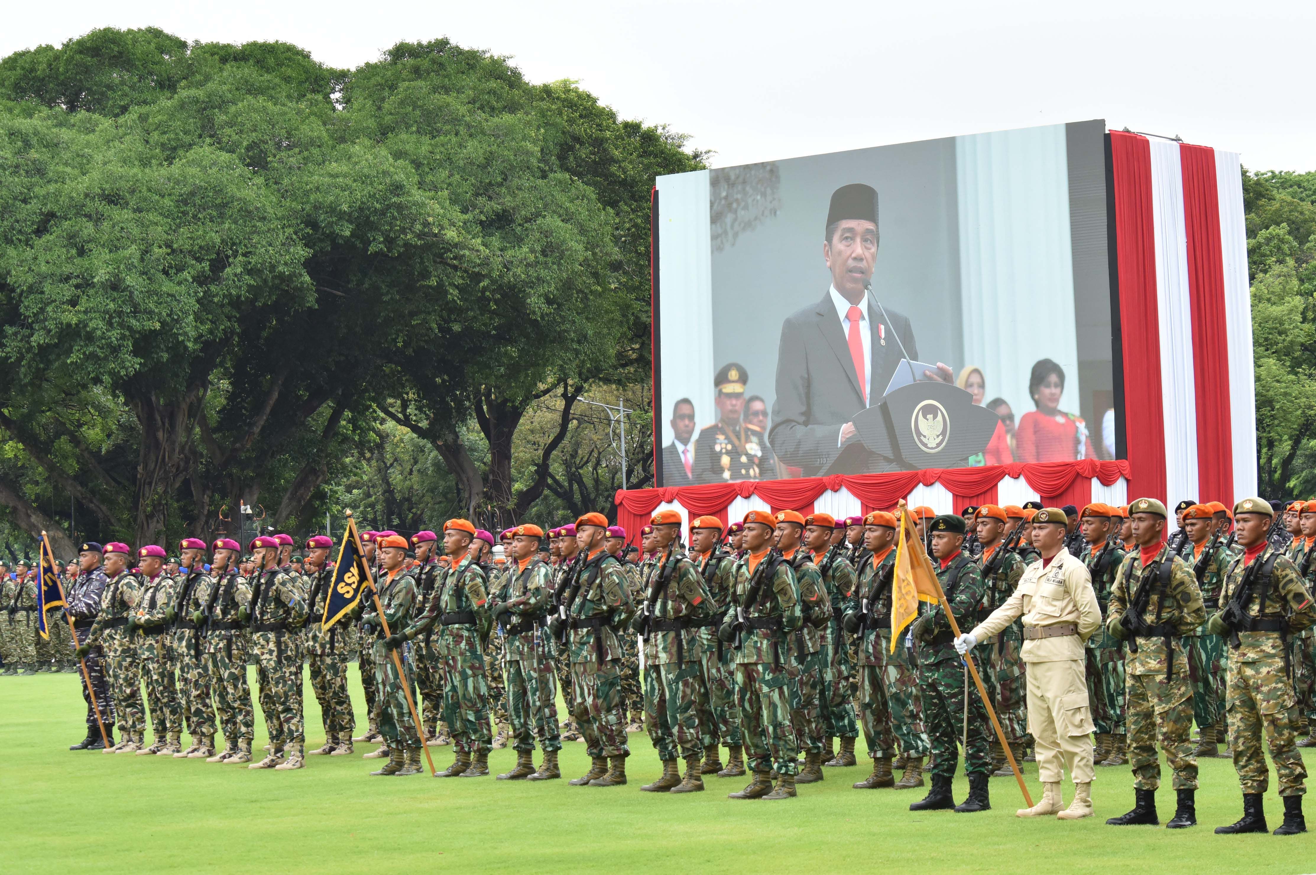 Peringatan Hut Ke 77 Tni Inilah Pesan Presiden Jokowi Dan Kapolri 7778