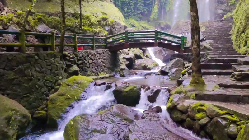 SERU! 6 Tempat Wisata di Karanganyar Paling Hits dan Instagramable, Cocok Untuk Healing