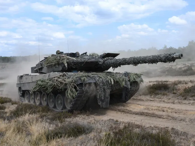 Ukraina  sepakat latih personil militernya dengan tank Leopard 2