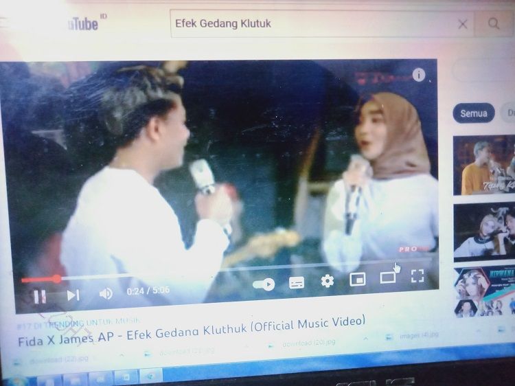 Lagu Efek Gedang Klutuk Yang Viral Di Tiktok Kini Trending Top 20 Di Youtube Ini Lirik Dan