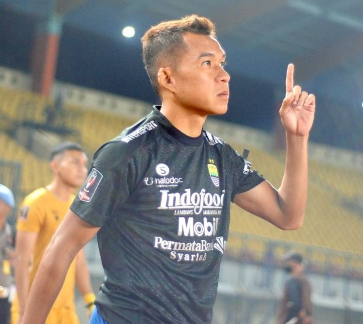 Kondisi terkini pemain Persib Bandung Erwin Ramdanj